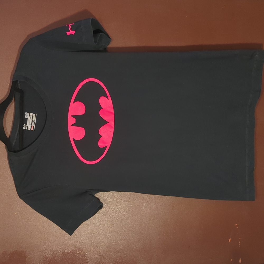 Under Armour Batman logo semi-fitted heat gear tee